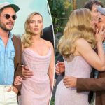 Scarlett Johansson And Jonathan Bailey