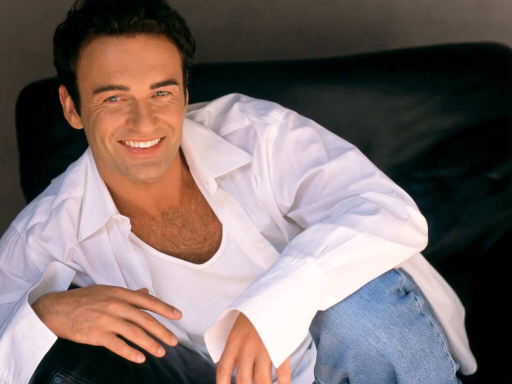 Julian McMahon