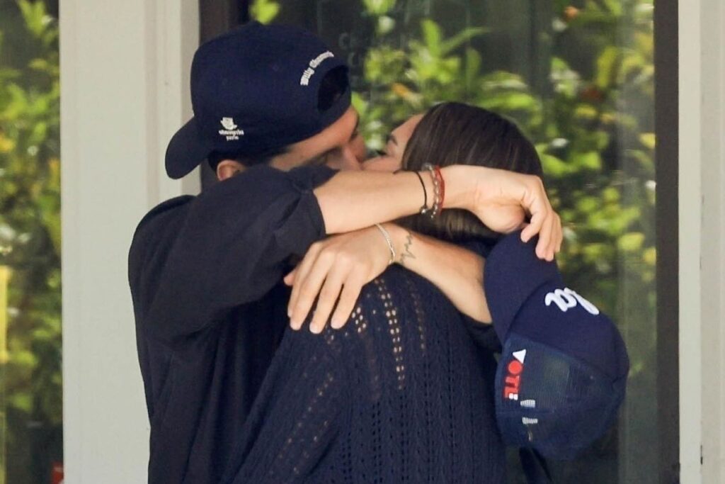 Jessica Alba & Danny Ramirez