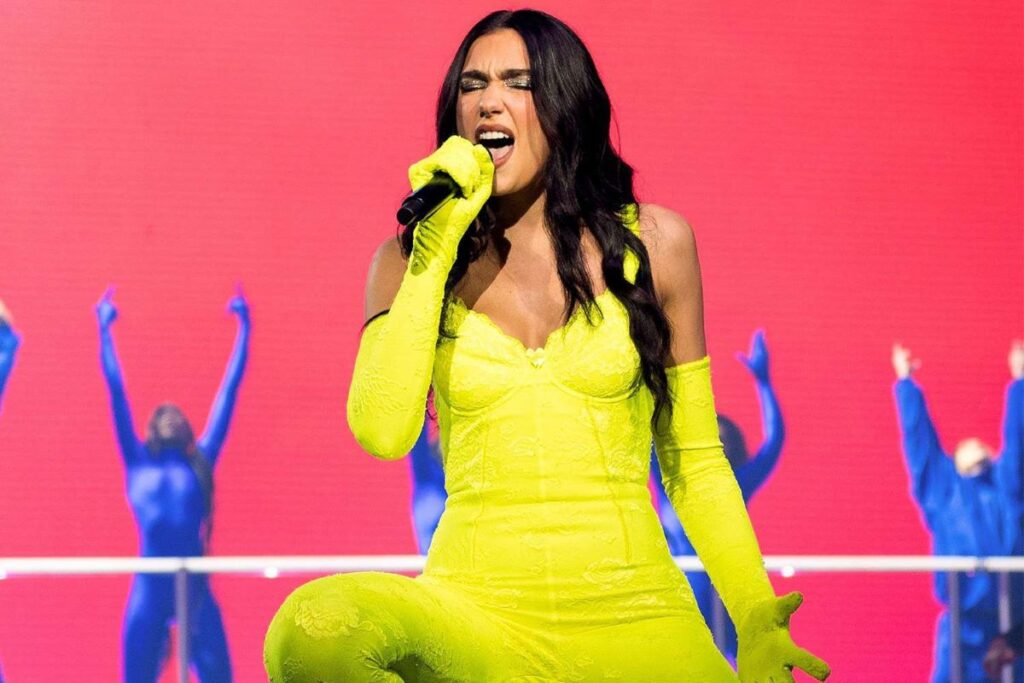Dua Lipa's Miami Magical Concert